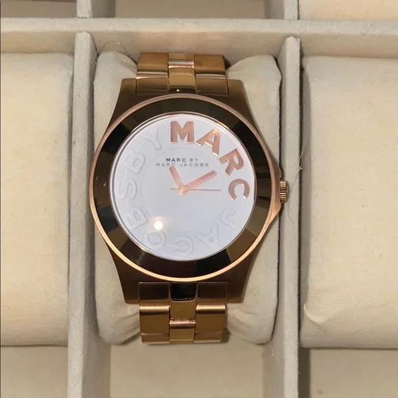 Marc By Marc Jacobs | Accessories | Marc By Marc Jacobs Rose  display picture 3